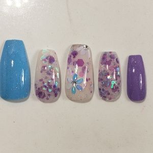 Custom Gel Press on Nails Handmade 10 pc set MEDIUM blue purple bling flower gli